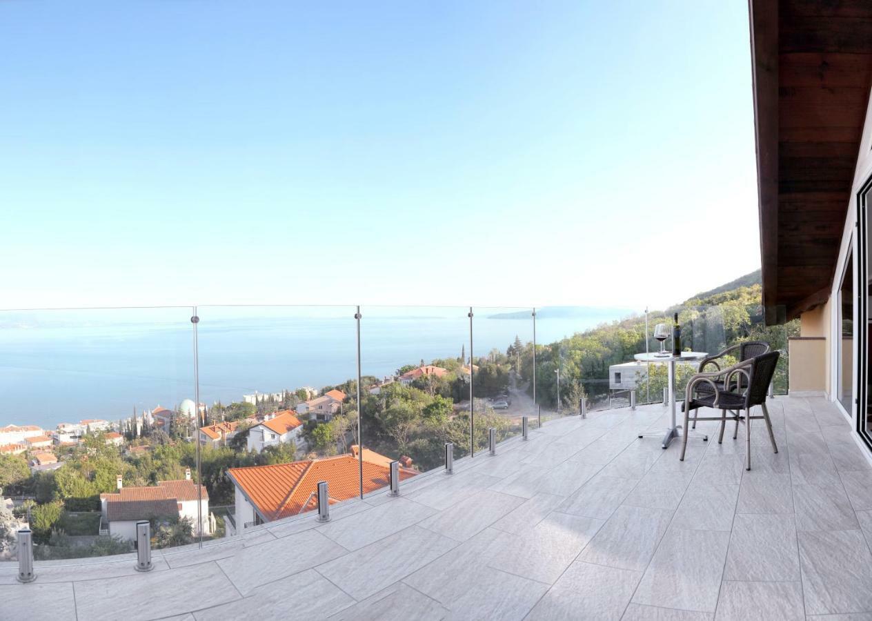 Apartment Birds View Opatija Luaran gambar